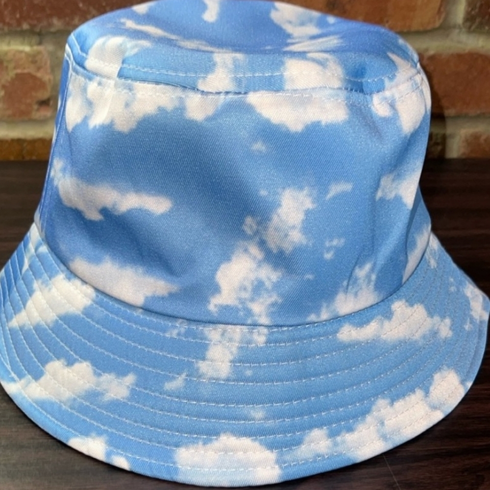 Adorable sky themed bucket hat